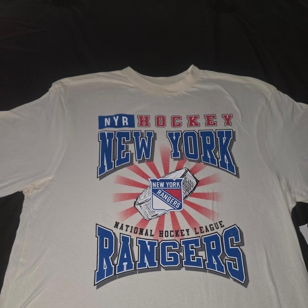 New York Rangers white t-shirt Ladies Size L